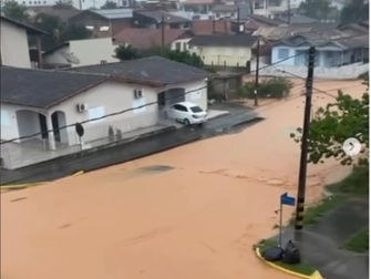 Primavera no Paraná terá mais chuvas, calor, tornados e granizos gigantes