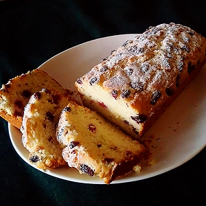 MULBERRY LOAF CAKE (SEASONAL)