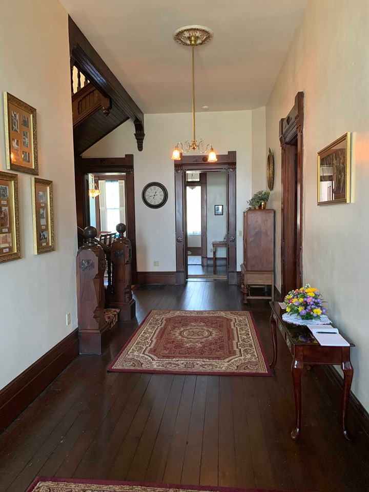 Bed & Breakfast Vevay, IN Pleasants Rose Manison Inn