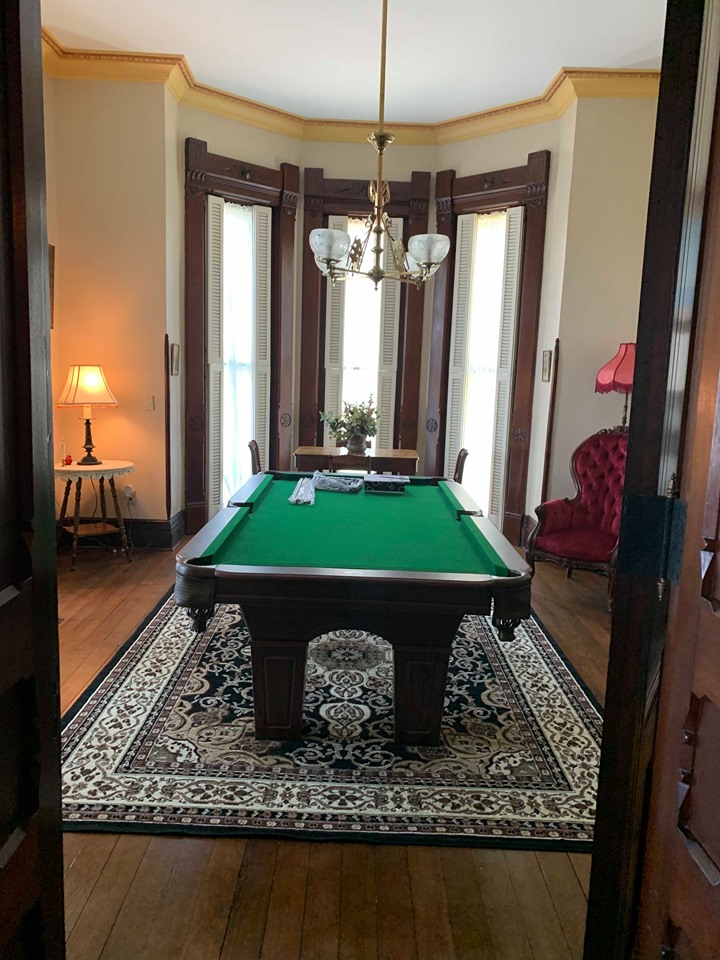 Bed & Breakfast Vevay, IN Pleasants Rose Manison Inn