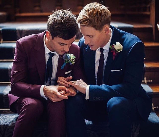 Die Hochzeit von Tom Daley und Dustin Lance Black: Eine Liebesgeschichte, die die Welt fesselte