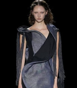 Yohji Yamamoto Spring/Summer 2027 Womenswear: Silhouette in Motion