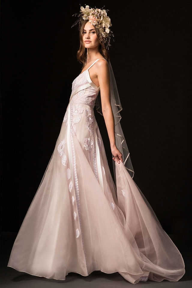 Vestidos de Noiva Temperley - outono/inverno 2019