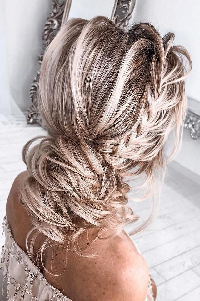 Brautfrisuren