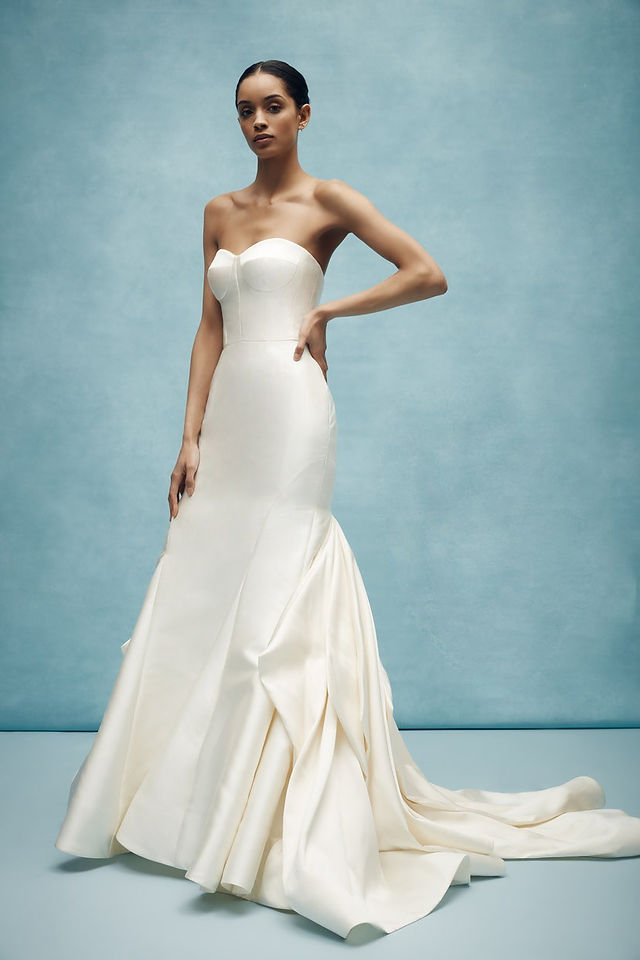 Column wedding dress