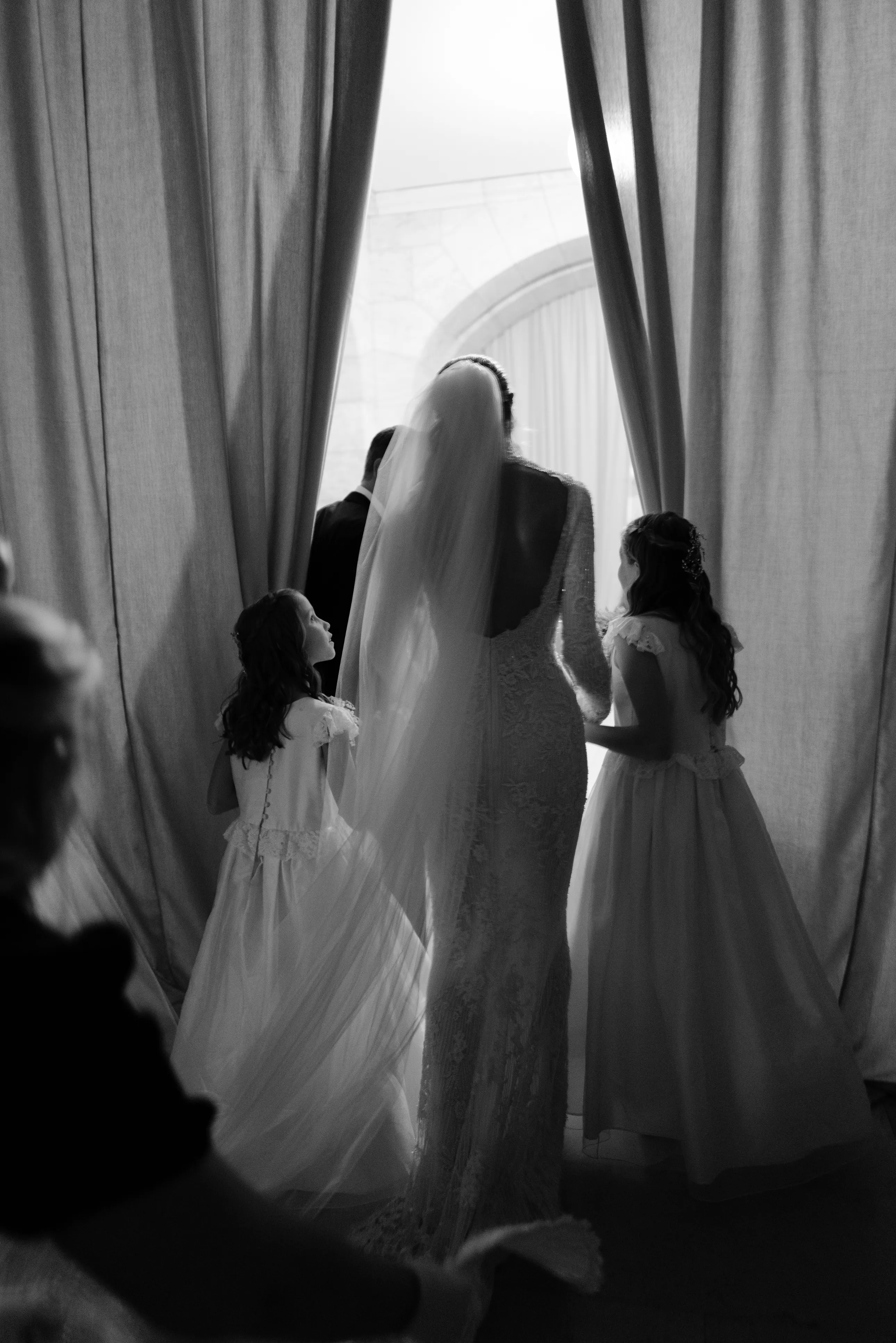 Die Verzaubernde Hochzeit von Kevin Love und Kate Bock: Eine Feier der Liebe und Eleganz