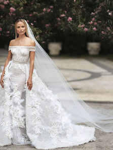 Coleção de vestidos de noiva Versace