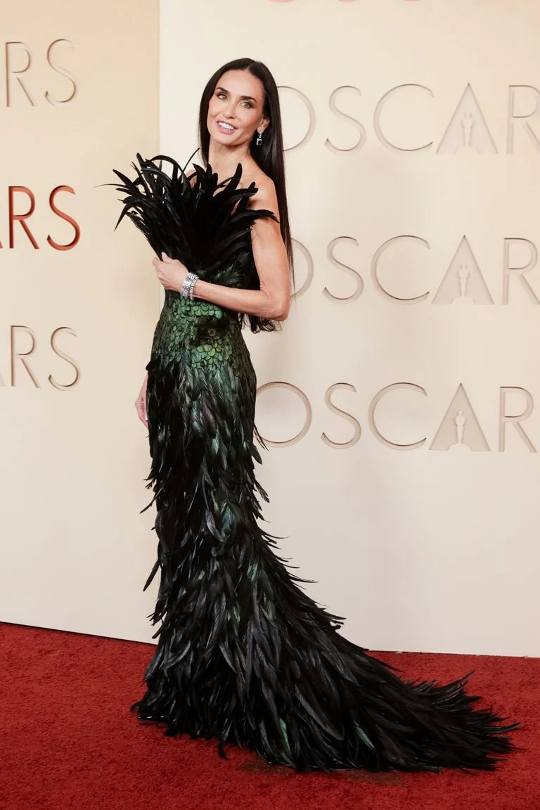 Die schönsten Kleider der Stars bei den Oscars 2026: Die kultigsten Red-Carpet-Looks