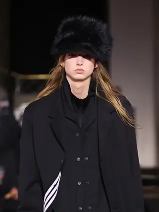 Adidas Y-3 Fall/Winter 2026 Presentation: Avantgarde trifft Performance