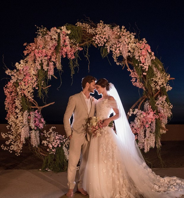 Casamento Camila Queiroz e Kleber Toledo na praia de Jericoacoara, no Ceará