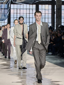 Hugo Boss Winter 2026: Moderne Power-Silhouetten und die Zukunft urbaner Eleganz