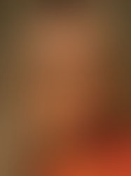 Billie Eilish: The Phenomenon Redefining Music and Style in 2024