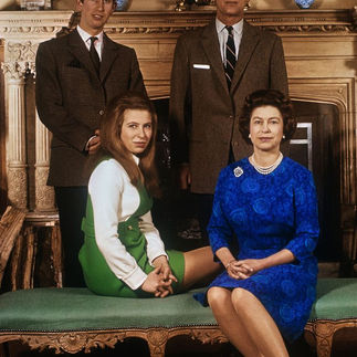 The Life of Queen Elizabeth II: A Reign of Resilience, Duty, and Legacy