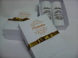 Memorable Invitations for Your Best Man and Bridesmaid