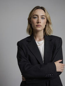 Saoirse Ronan: From Child Prodigy to Hollywood Powerhouse – A Journey of Excellence