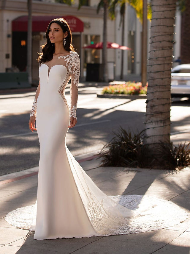 Column wedding dress