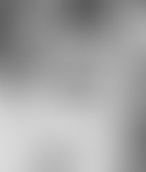 Los diseñadores de moda españoles más reconocidos: creatividad que conquista el mundo