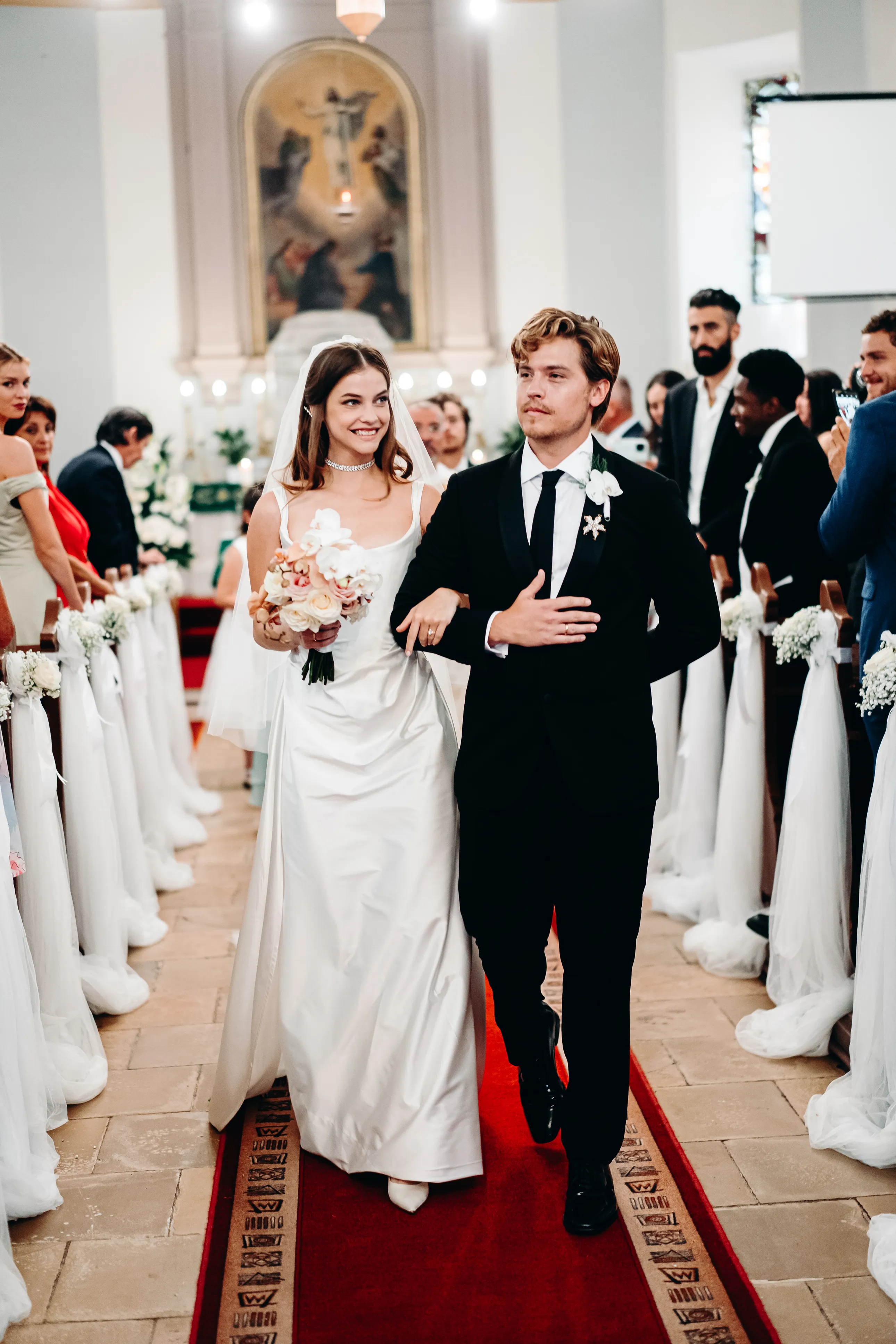 Barbara Palvin und Dylan Sprouses Traumhochzeit: Eine Feier der Liebe und Eleganz