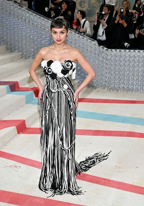 Olivia Rodrigo Most Stunning Fashion Appearances – 2026 Edition