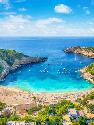 Top 100 Luxury Travel Destinations – 2026 Edition