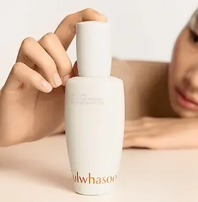 Sulwhasoo luxury beauty, skincare, fragrance or cosmetics collection packaging and signature products