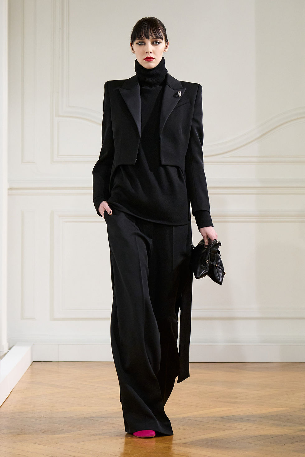 Givenchy Fall/Winter 2024–2025 womenswear runway — official look 9