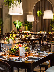 Decoração de Casamento Tropical no Palácio Tangará por Adriana Malouf