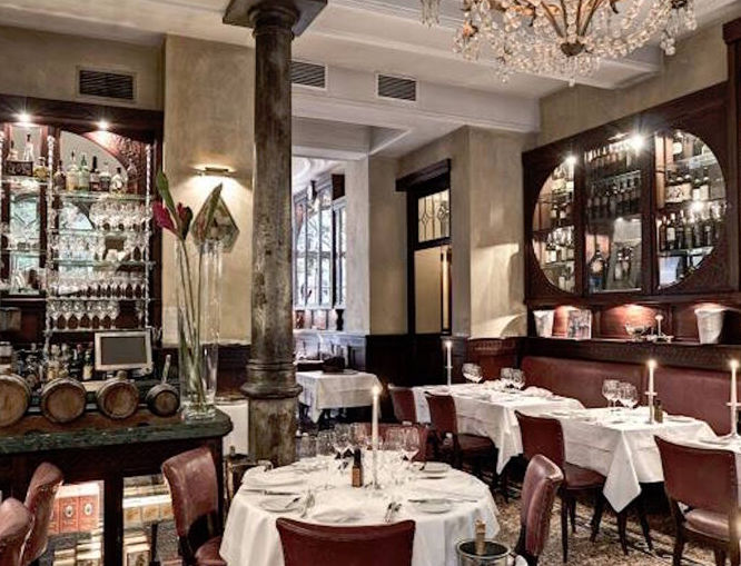 Reale luxury restaurant in Italy