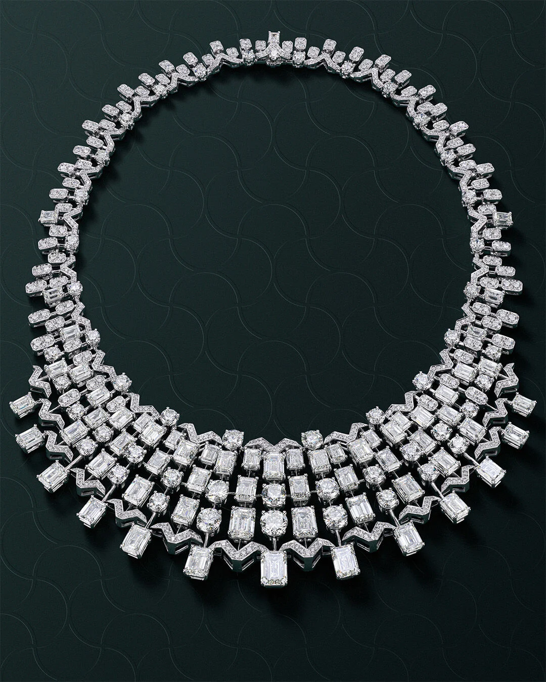 Graff: Iconic Pieces and High Jewelry