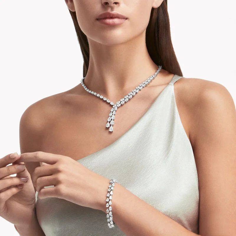 Graff: Iconic Pieces and High Jewelry
