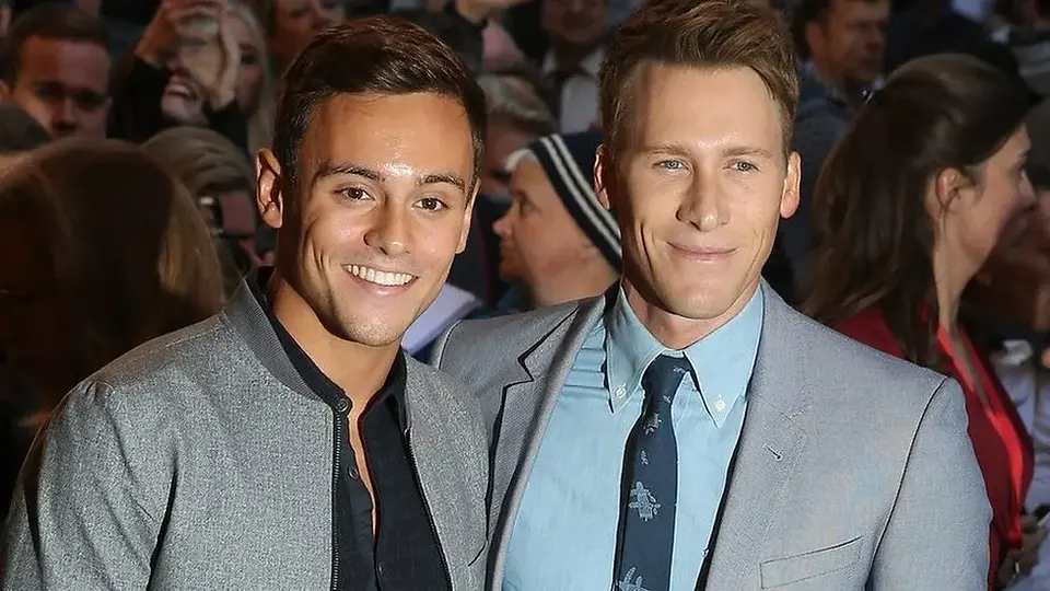 Die Hochzeit von Tom Daley und Dustin Lance Black: Eine Liebesgeschichte, die die Welt fesselte
