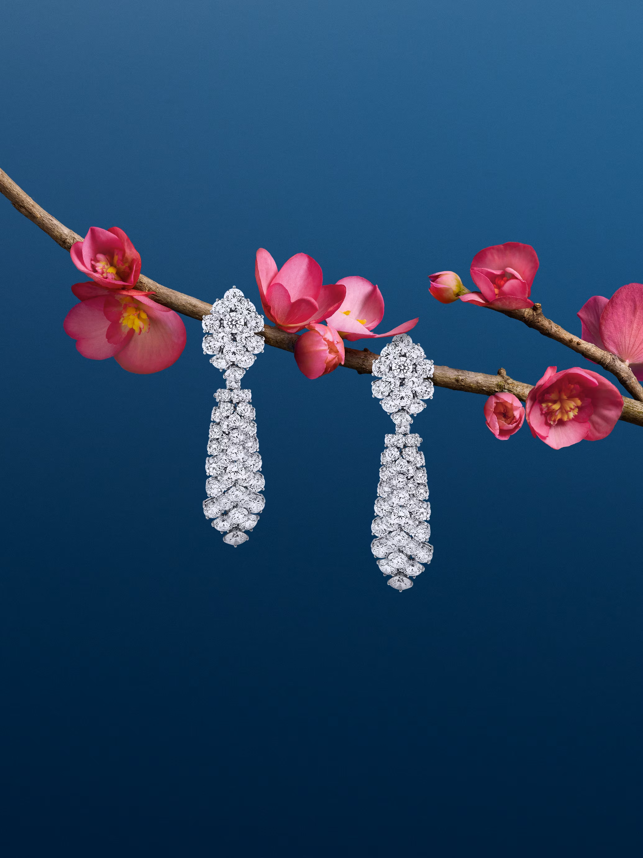 Van Cleef & Arpels: Iconic Pieces and High Jewelry Masterpieces