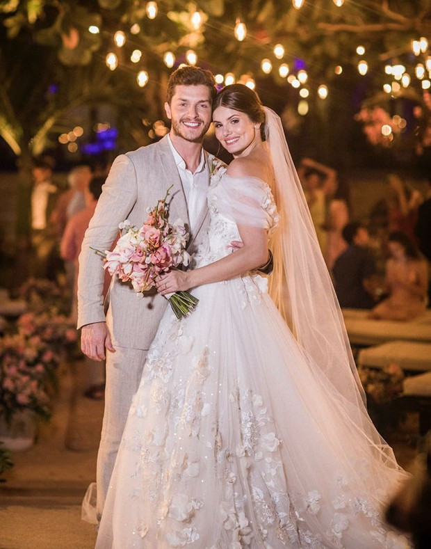 Casamento Camila Queiroz e Kleber Toledo na praia de Jericoacoara, no Ceará
