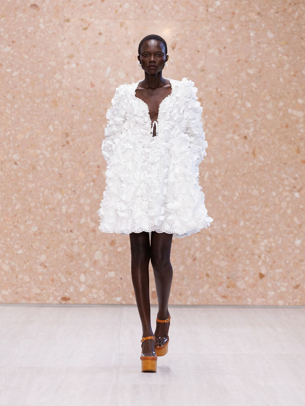 Chloé Summer 2027 runway — official look 16