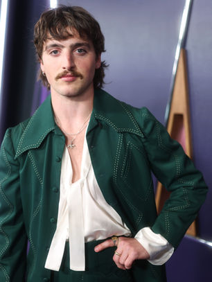 Benson Boone: The Rising Voice Redefining Modern Pop Music