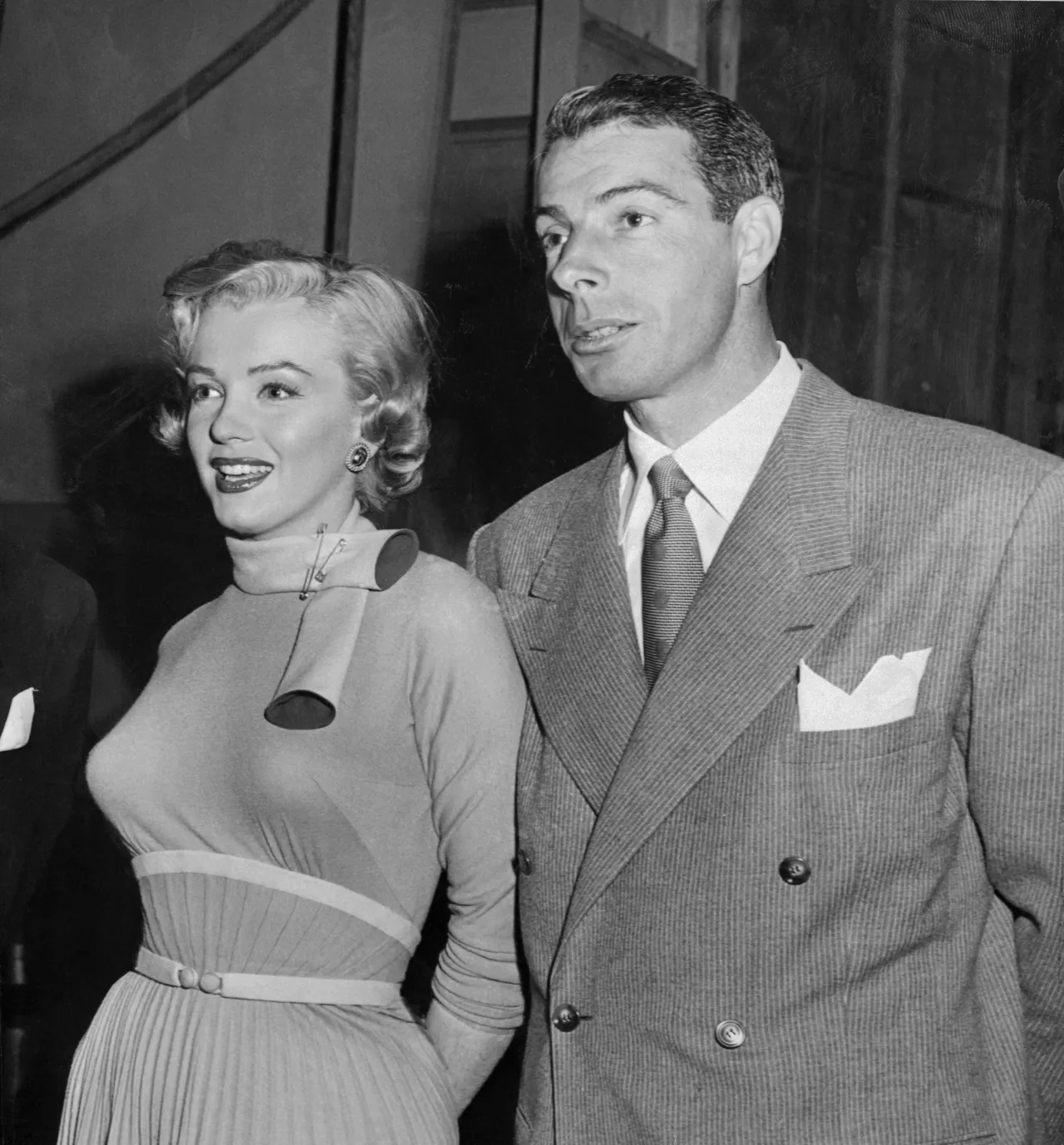 Die geheime Hochzeit von Marilyn Monroe: Ein Einblick in die Ehen der Ikone