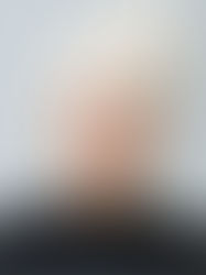 The Life of Sia: From Songwriter to Pop Icon