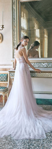 Coleção de Vestidos de Noiva Monique Lhuillier - Outono / Inverno 2020