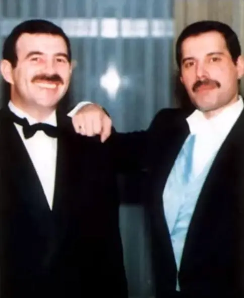 Freddie Mercury: The Legendary Life of Queen's Iconic Frontman