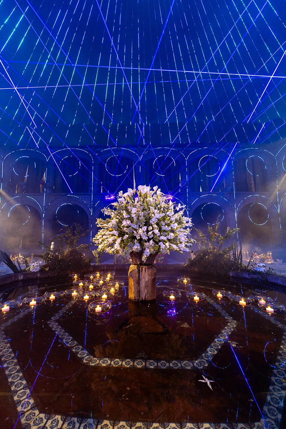Monumental Wedding Decor by House of Kirschner