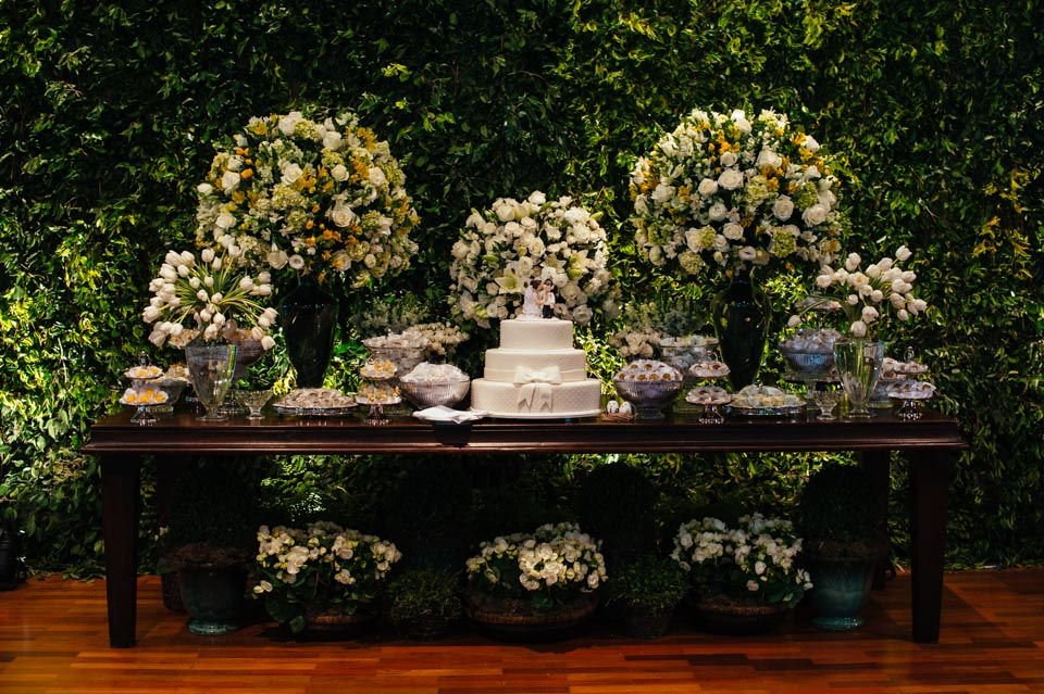 Casamento Clássico no Hotel Tivoli Mofarej