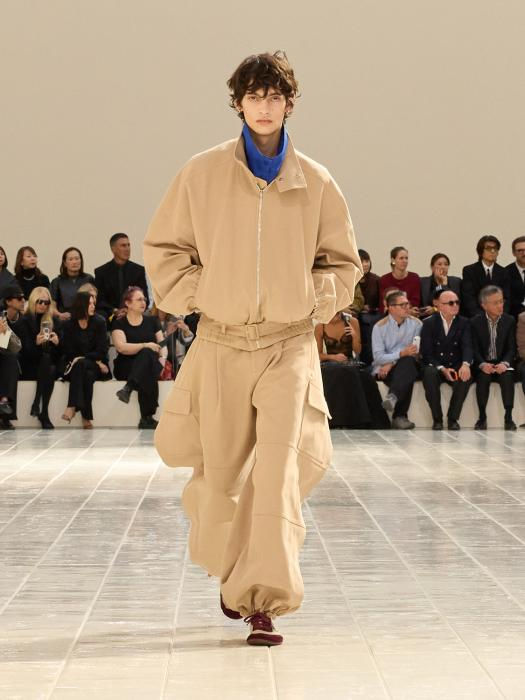 Balenciaga Summer 2027 runway — look 10