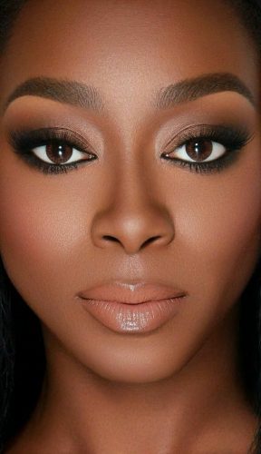 Look de maquillaje para dama de honor 7