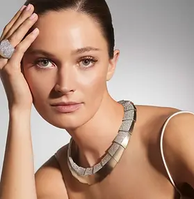 Vhernier luxury jewelry brand product image