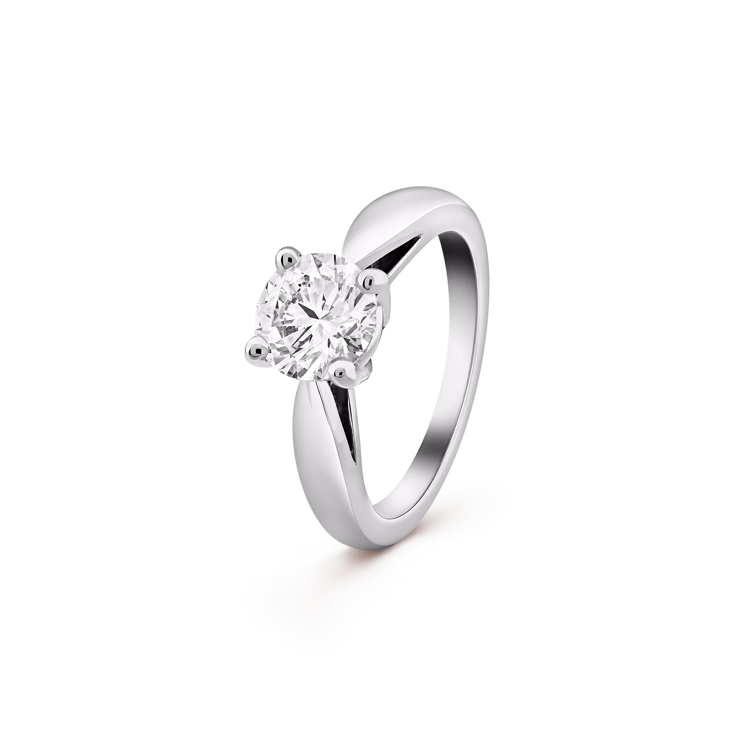 Iconic Engagement Rings in the Van Cleef & Arpels Bridal Collection