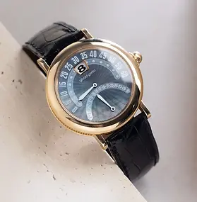 Gérald Genta luxury watch brand product image