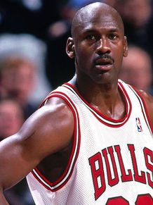 Michael Jordan: carriera leggendaria e impatto globale di un’icona del basket