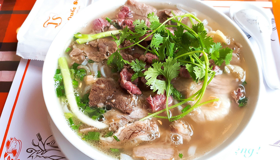 Pho ly quoc su