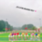 Chụp ảnh tập thể tại sân bóng Ngọc Vừng đảo Ngọc Vừng