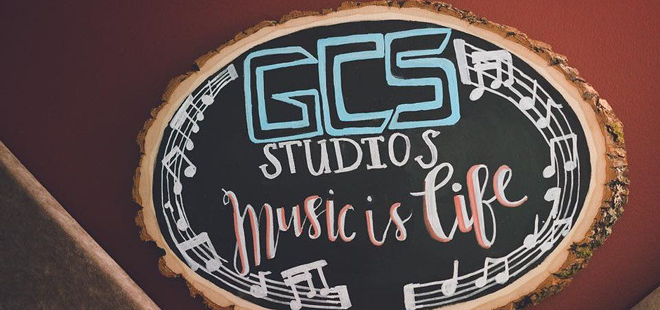 40209985_1946264718750019_67563661780645